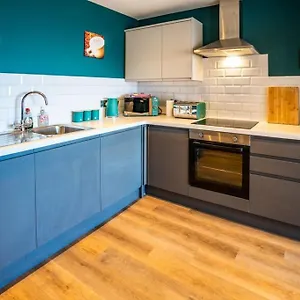 Belgravia Duplex Seaview Apartment